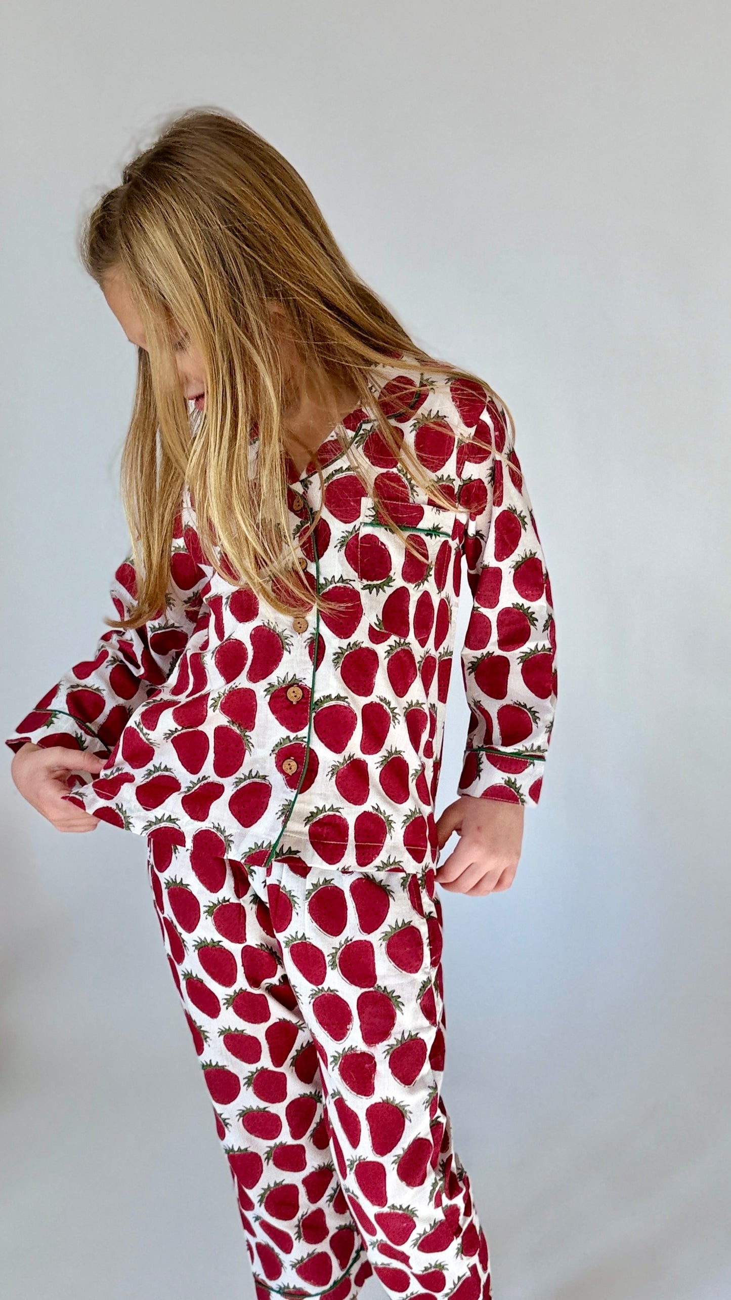 Holiday Unisex Strawberry Kids' Pajama Set