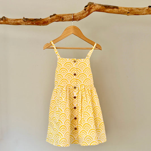 Girls' Spring Dress With Scallop Print