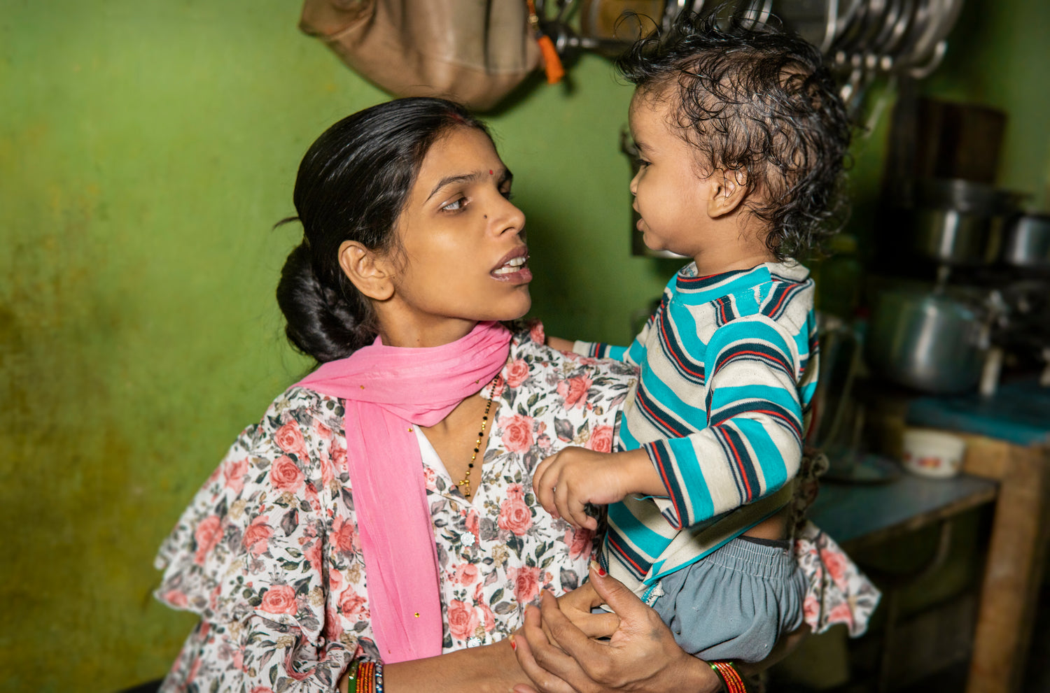 Mother oping to get medical treatment for his son